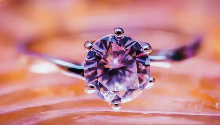 Sapphire diamond engagement ring